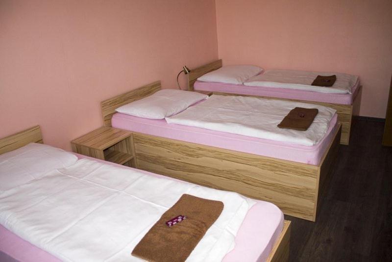 Penzion Na Rozku Sliač Zimmer foto